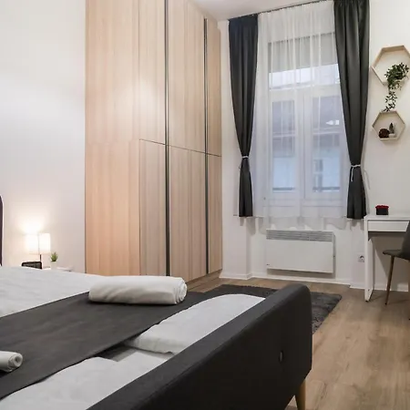 Stunning * 布达佩斯